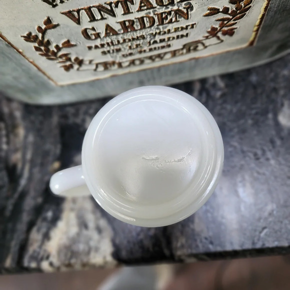 Vintage Black and White Sock It To Me Milk Glass Mug - Picture 4 of 4